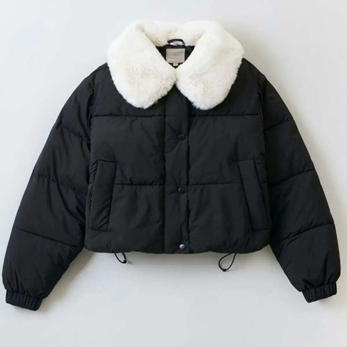 SPAO★ファー カラー クロップ ダウン★大人気★正規品 SPAO(スパオ) ファー カラー クロップド プファー - メルカリ