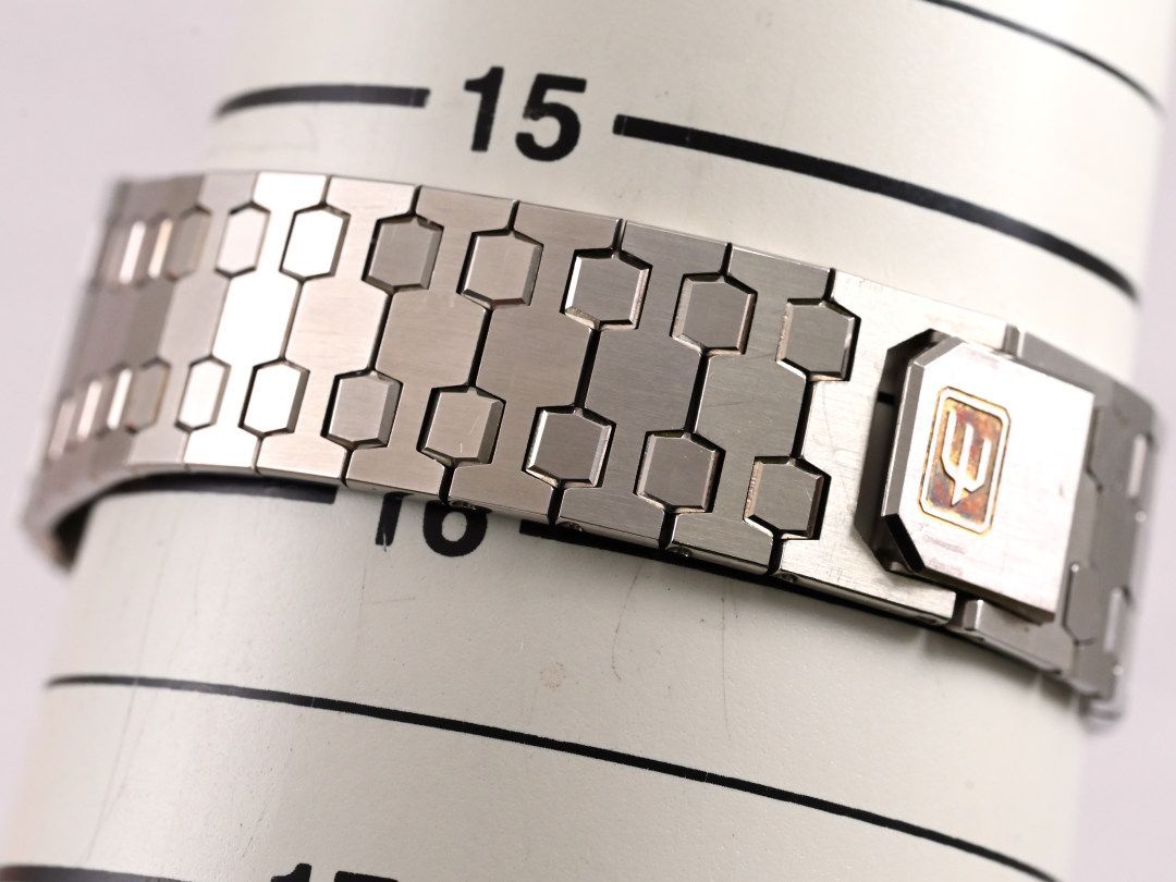 55000さん専用 CITIZENシチズン エクシード EXCEED Quartz 26mm/5mm 耐傷性