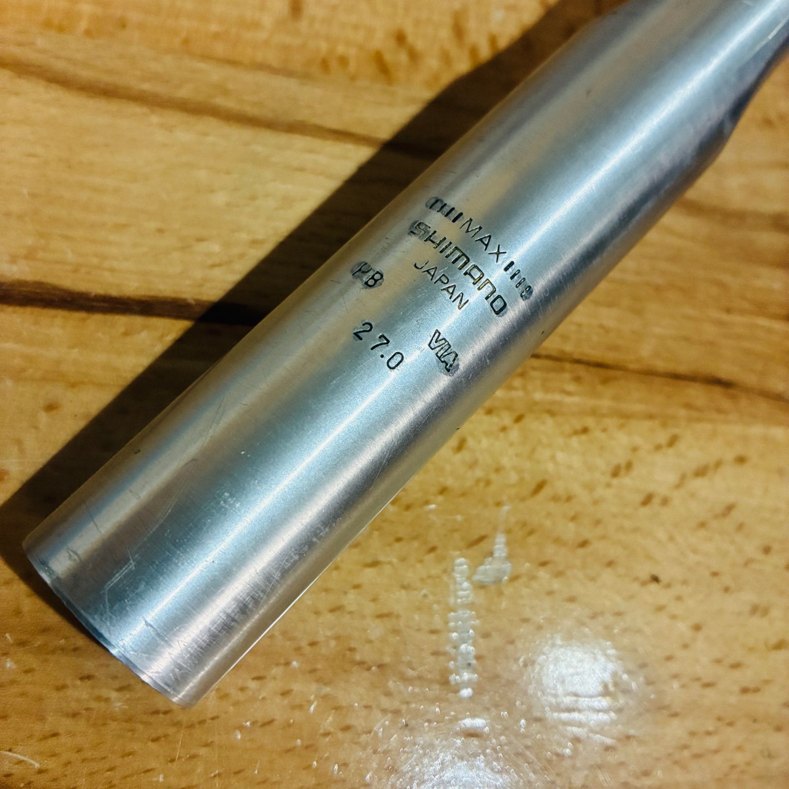 【レア品】シマノ デュラエース　シートポスト　Φ27.0mm 希少】 DURA-ACE エアロ シートポスト φ27.0 200㎜ SP-7400 B