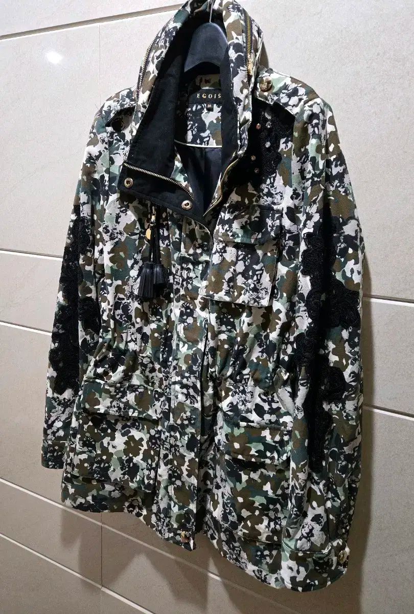 エゴイスト カモフラージュ マウンテンパーカー 55 66