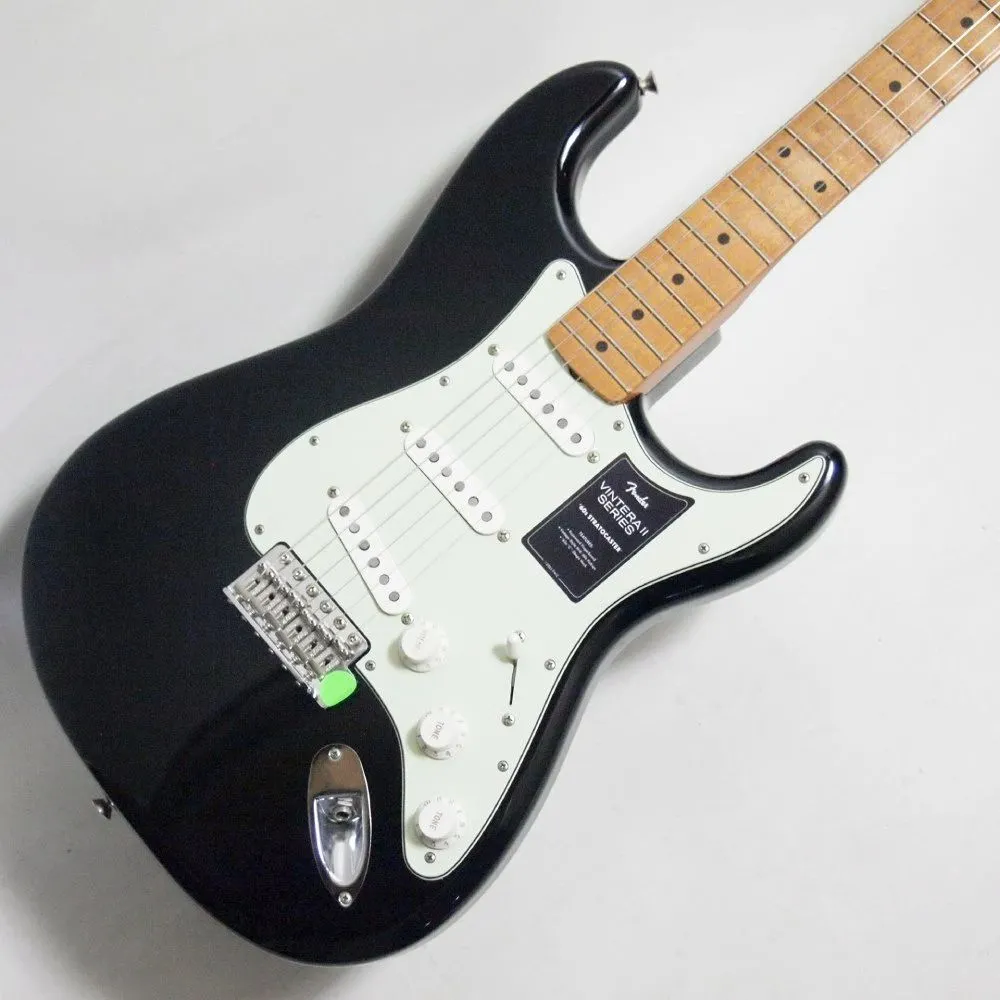 ★最終価格★本日まで★Fender roadworn ストラト　ハードケース付 ☆最終価格☆本日まで☆Fender roadworn ストラト ハードケース付 2026