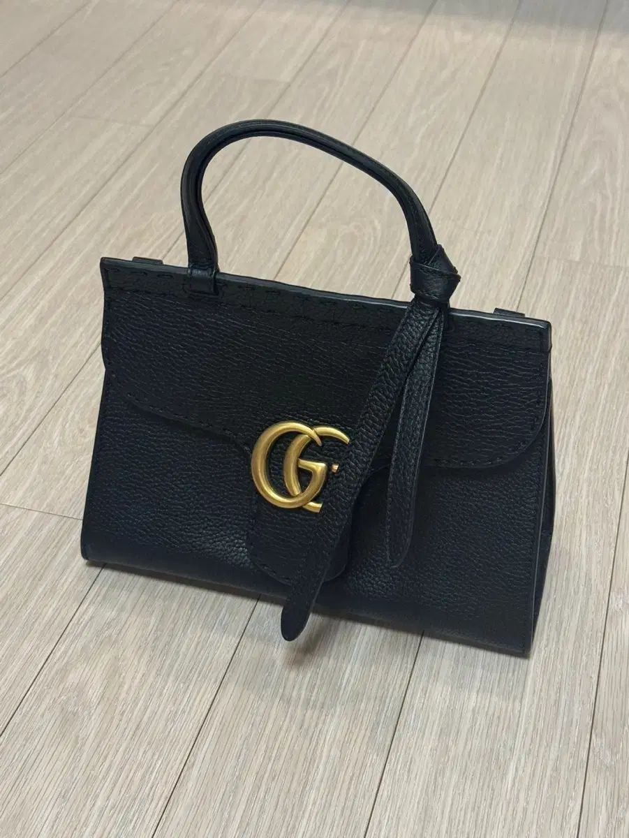 GUCCI グッチ マーモント トップハンドル ミニ ブラック