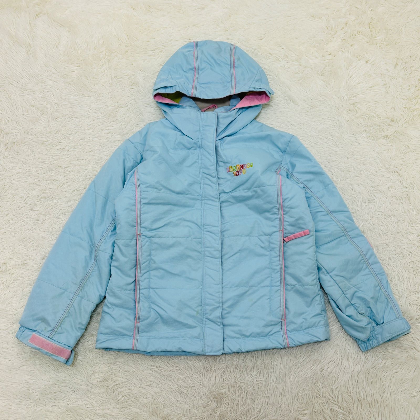 ON-YO-NE 水色 フード付きスキーウェア ON-YO-NE 水色 フード付きスキーウェア ONYONE スキーウェア 青 フード