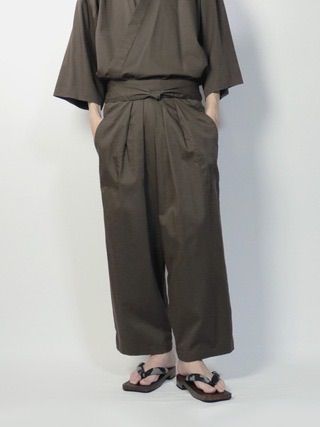 【未使用品】HITOIKI ヒトイキ チノばかま ブラウン