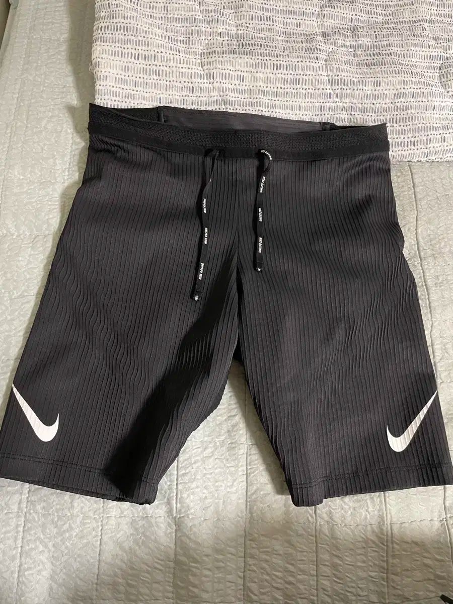 NIKE ナイキ エアロスイフト AEROSWIFT