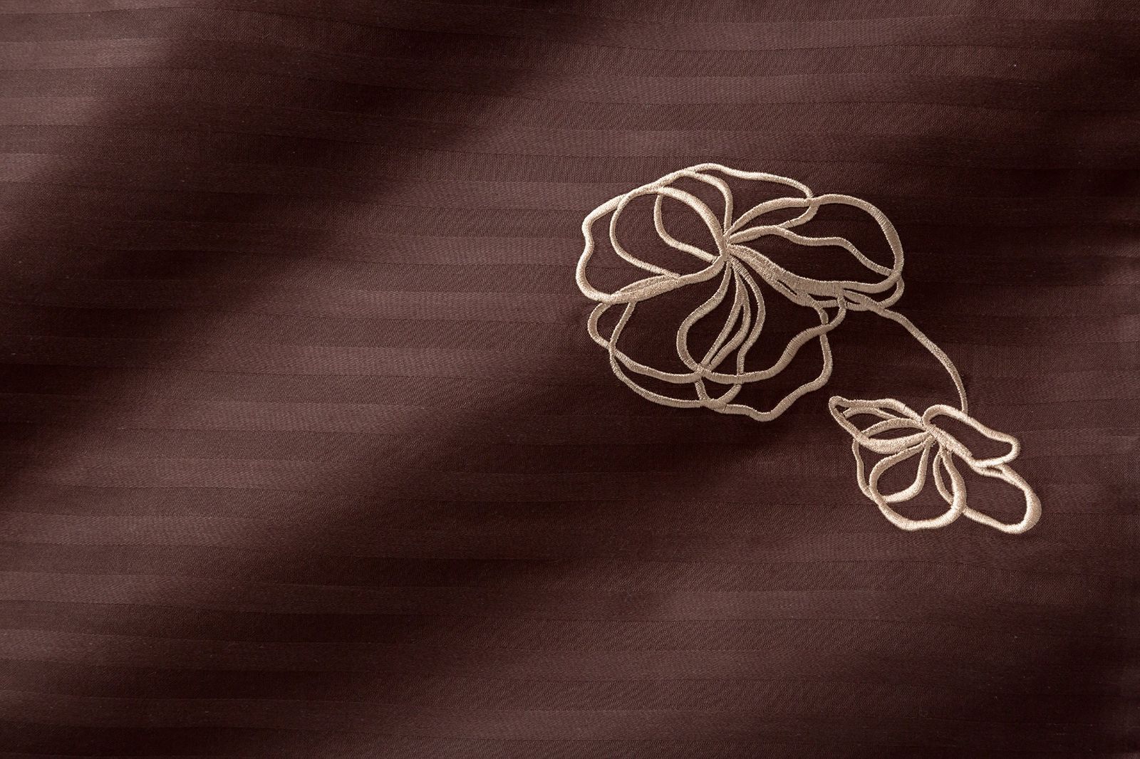 ブラウン クイーンロングサイズ 掛布団カバー HS24051-102 アローサ 花柄刺繍入り サテンストライプカバー ホテルスタイル USTAUSTRALIA_COM_AU