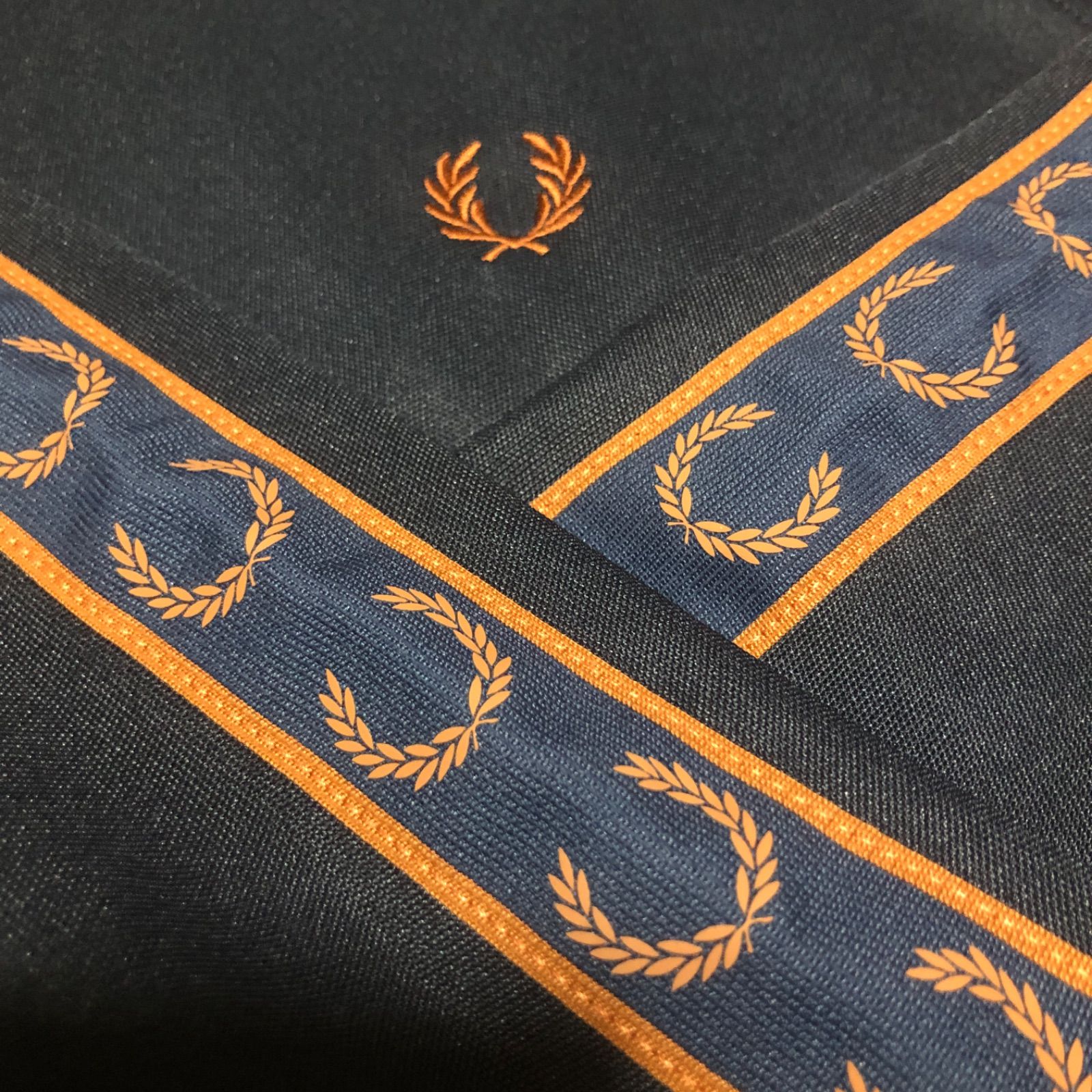 希少XL⭐️Fred Perry トラックジャケット/ジャージ 刺繍月桂樹