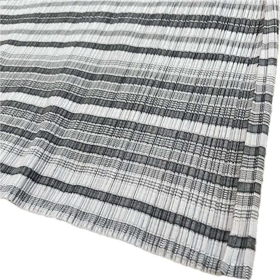 【美品】プリーツプリーズ ノースリーブワンピース 4 XL ボーダー グレー 美品】PLEATS PLEASE プリーツプリーズ ノースリーブワンピース