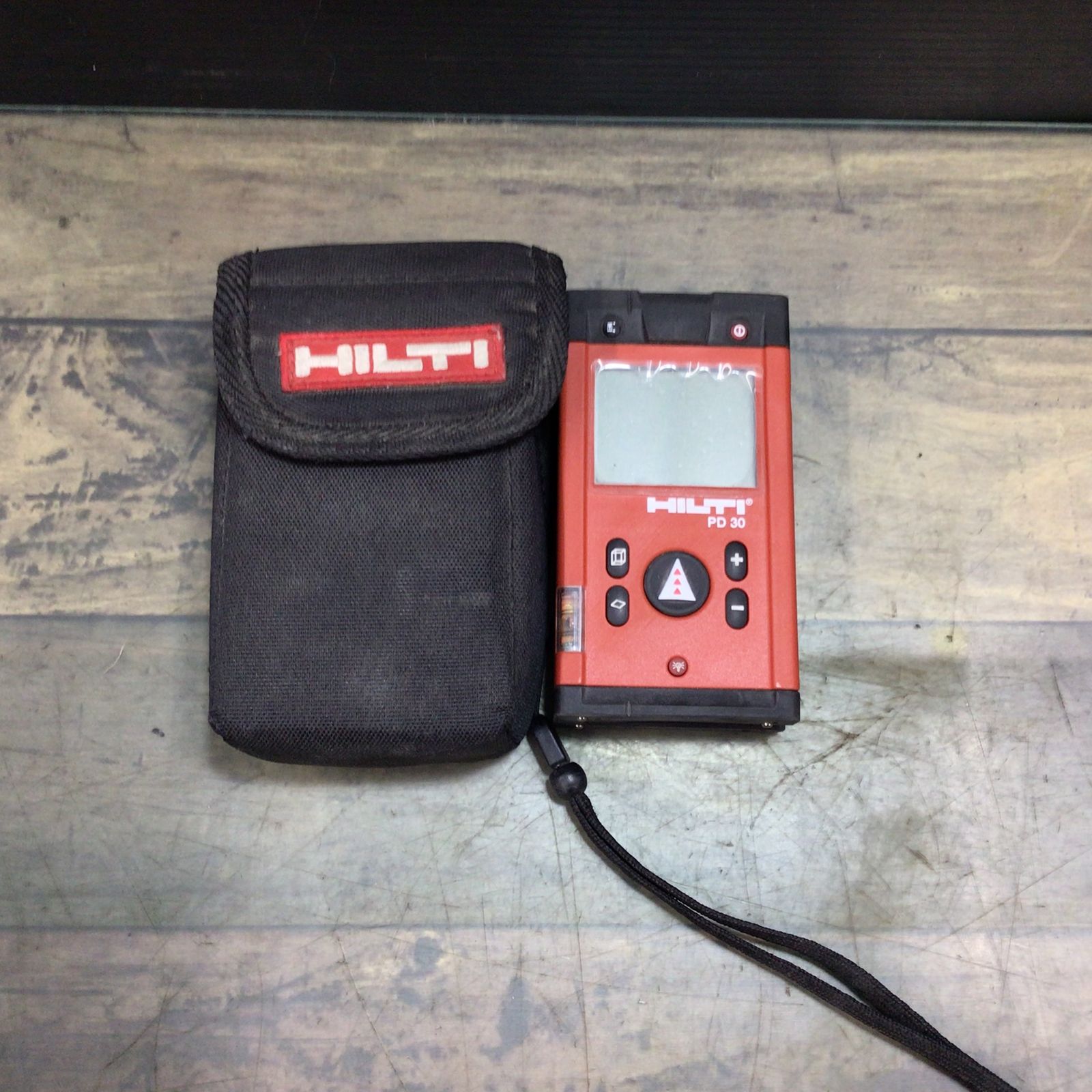 HILTI ヒルティ レーザー距離計 PD30【東大和店】 - メルカリ