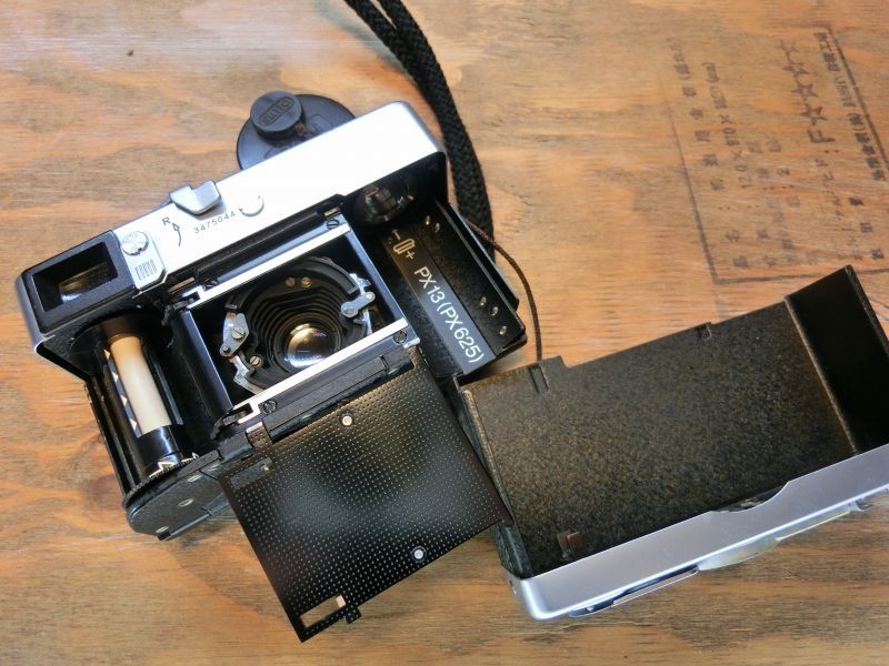 7535 良～美品 Rollei 35 露出計OK シンガポール製 シルバー