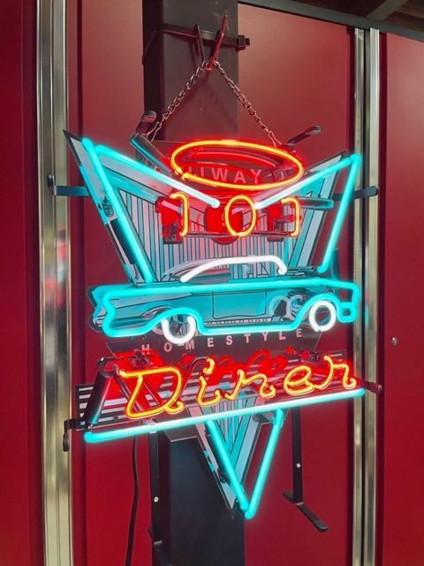 クレイスミス ネオンサイン 世田谷ベース的ガレージアメリカンダイナー等に ネオンサイン ガレージ GARAGE ネオン管 ネオンライト 店舗照明