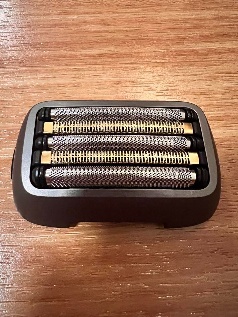 美品・2025年9月発売モデル】ラムダッシュPRO5 チタンシルバー