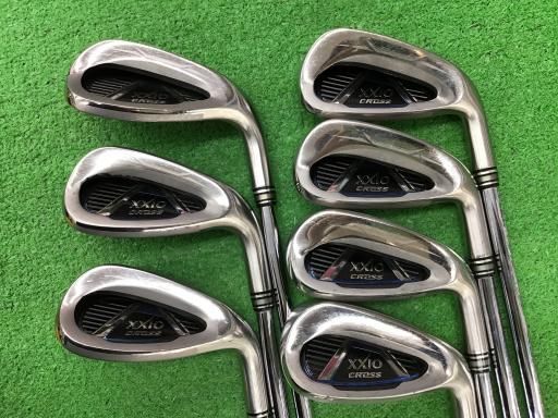 【中古】 ダンロップ XXIO CROSS 7S アイアンセット IR NS PRO 870GH D.S.T for XXIO (フレックスS) メンズ 男性用 右利き 右用 Cランク ゴルフクラブ