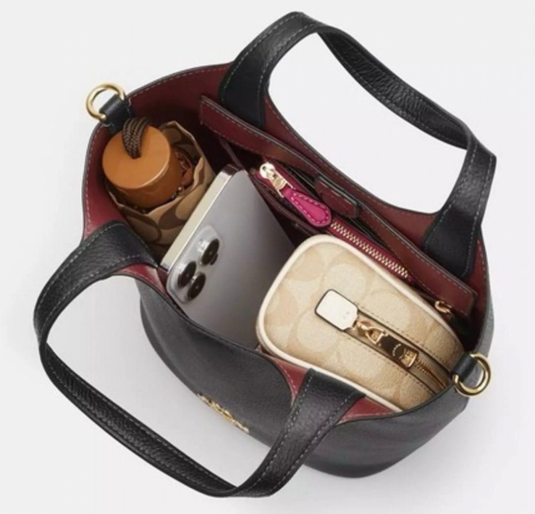 COACH】ハンナ バケット バッグ レディース 2way - メルカリ