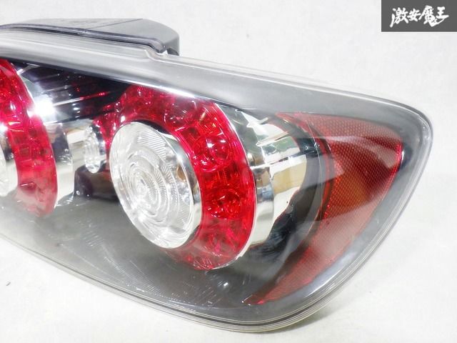 RX-8 SE3P LED テールランプ KOITO 220-41098 マツダ RX-8 SE3PテールランプKOITO 220-41098 後期型です