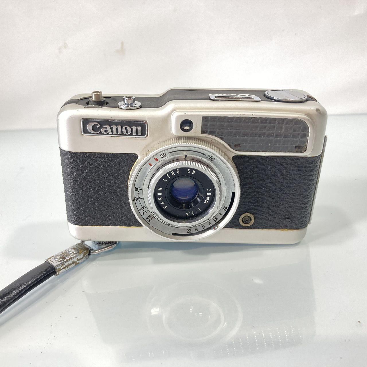 カメラ フィルムカメラ【整備、完動品、美品】Canon Demi