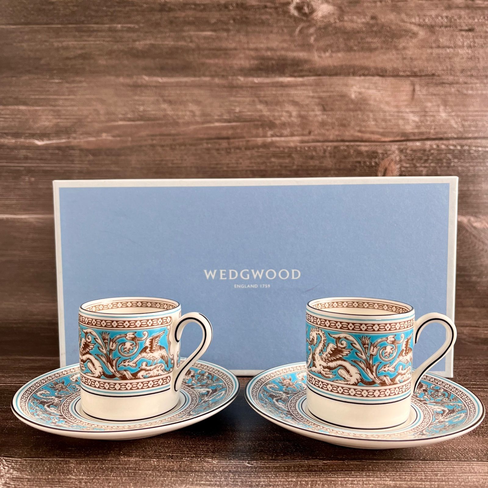 美品！ WEDGEWOOD ウェッジウッド フロレンティーン ターコイズデミタスカップ＆ソーサー 2個セット ブランド食器