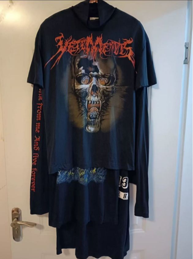 VETEMENTS ヴェトモン 16AW Skull Layered T-Shirts Dress 再構築 リメイク スカル レイヤード Tシャツ  ドレス - メルカリ