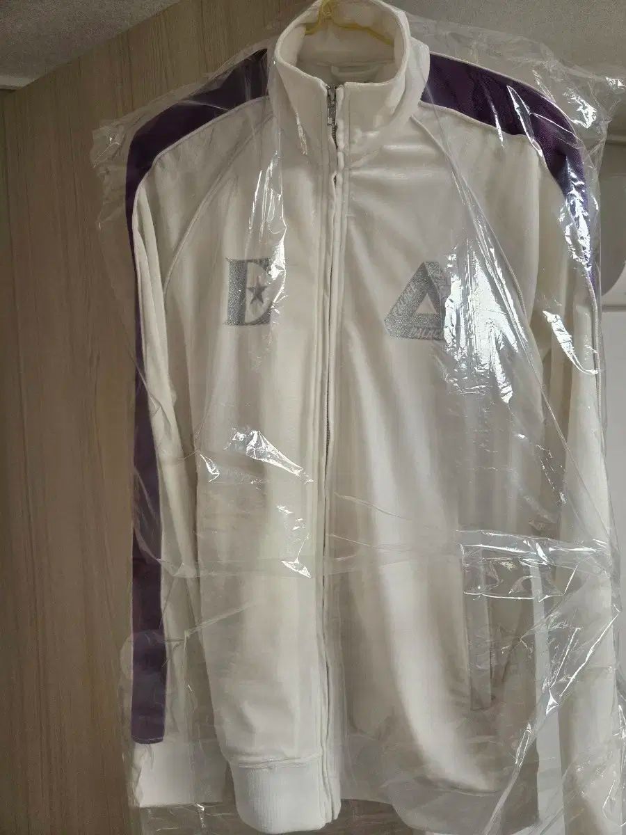 PALACE パレス x エルトン ゾーン ベロア トラックトップス 白 M