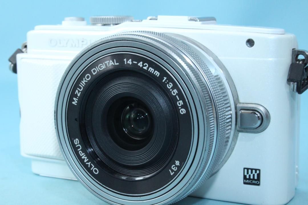 美品 OLYMPUS PEN Lite E-PL6 ダブルズームキット 返品保証 ショット数