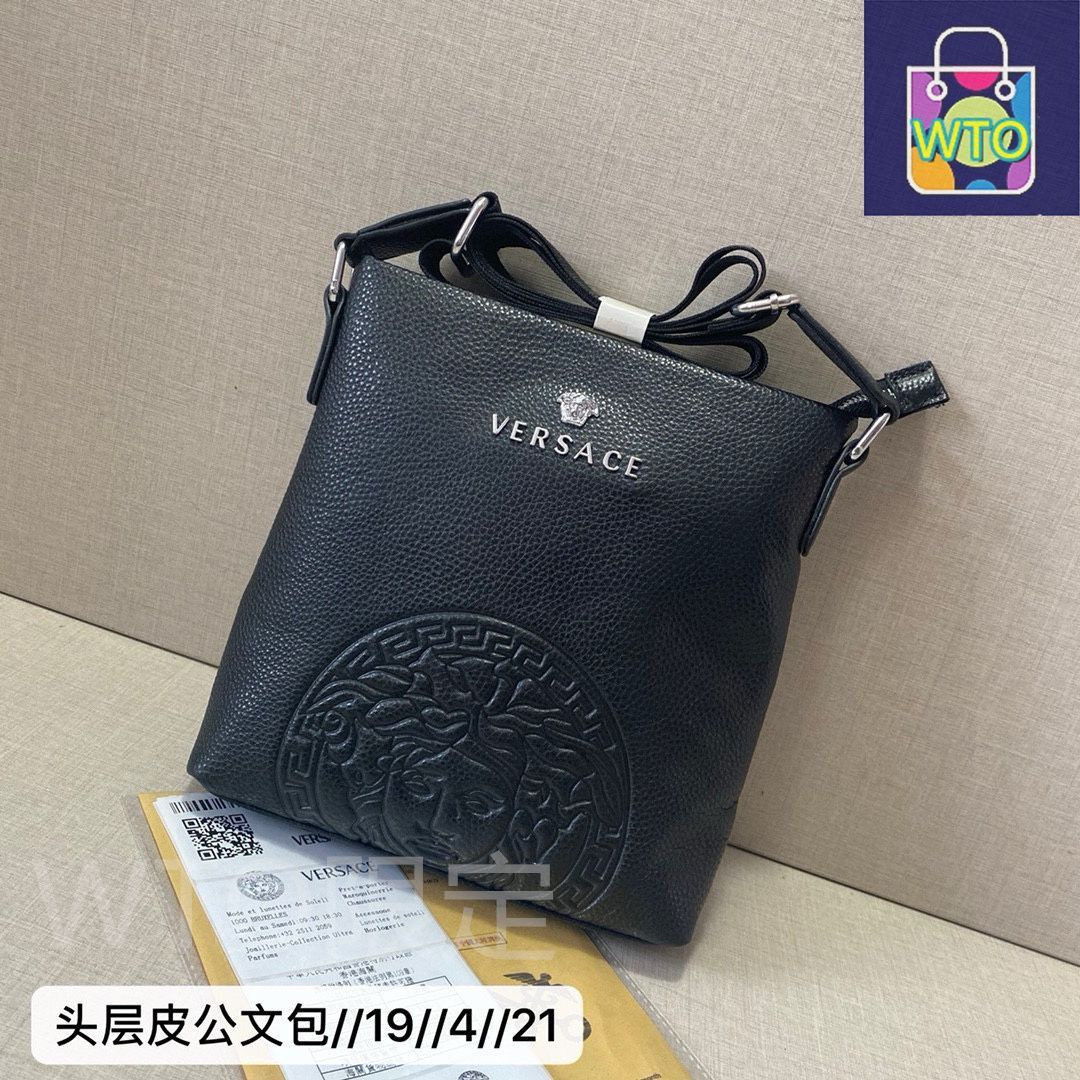 本日特価] ヴェルサーチ Versace 高級レザー ベルト＆バッグ