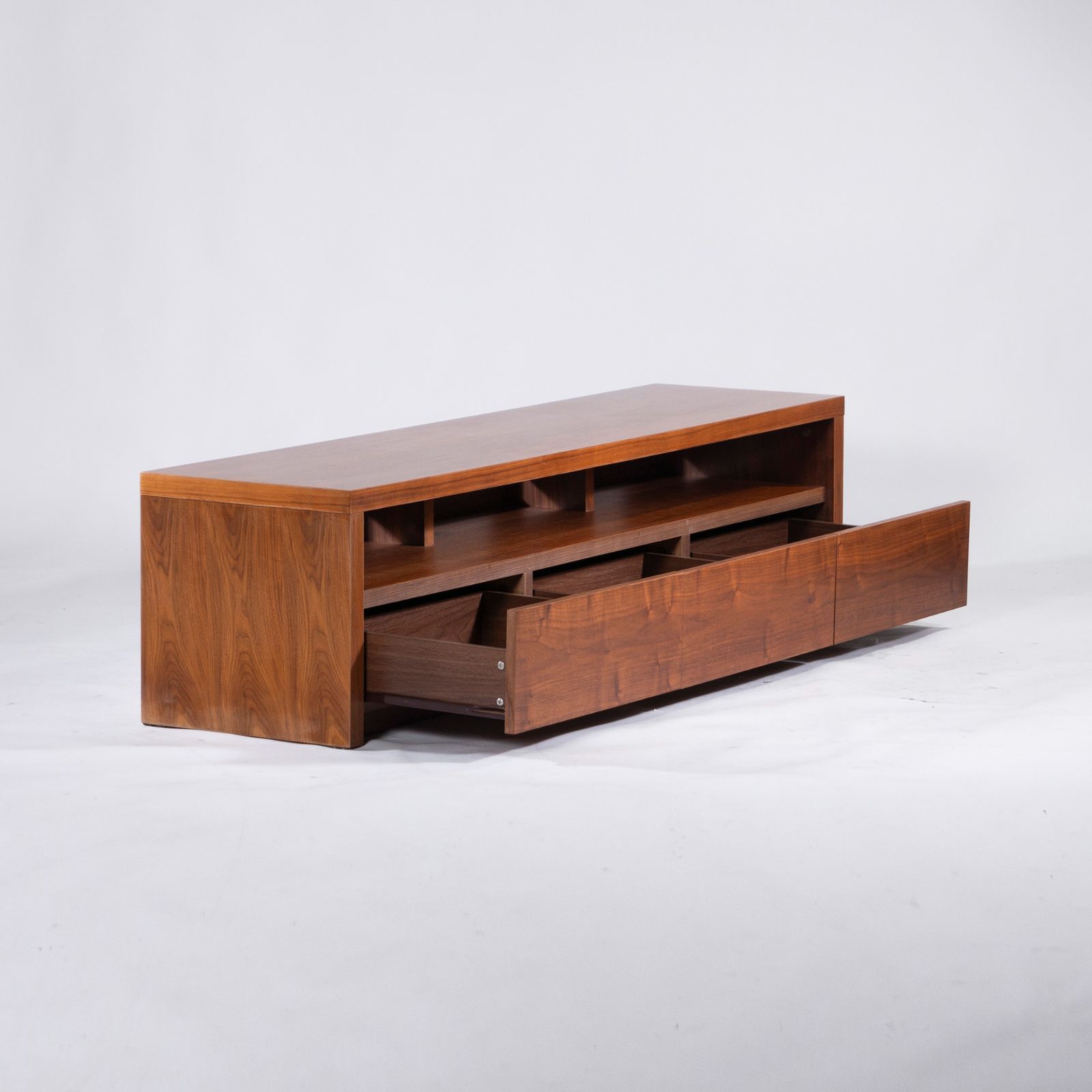 クラスティーナ テレビボード　トゥルーファ　trufa ウォールナット rastina クラスティーナ Trufa/トゥルーファ ウォールナット材