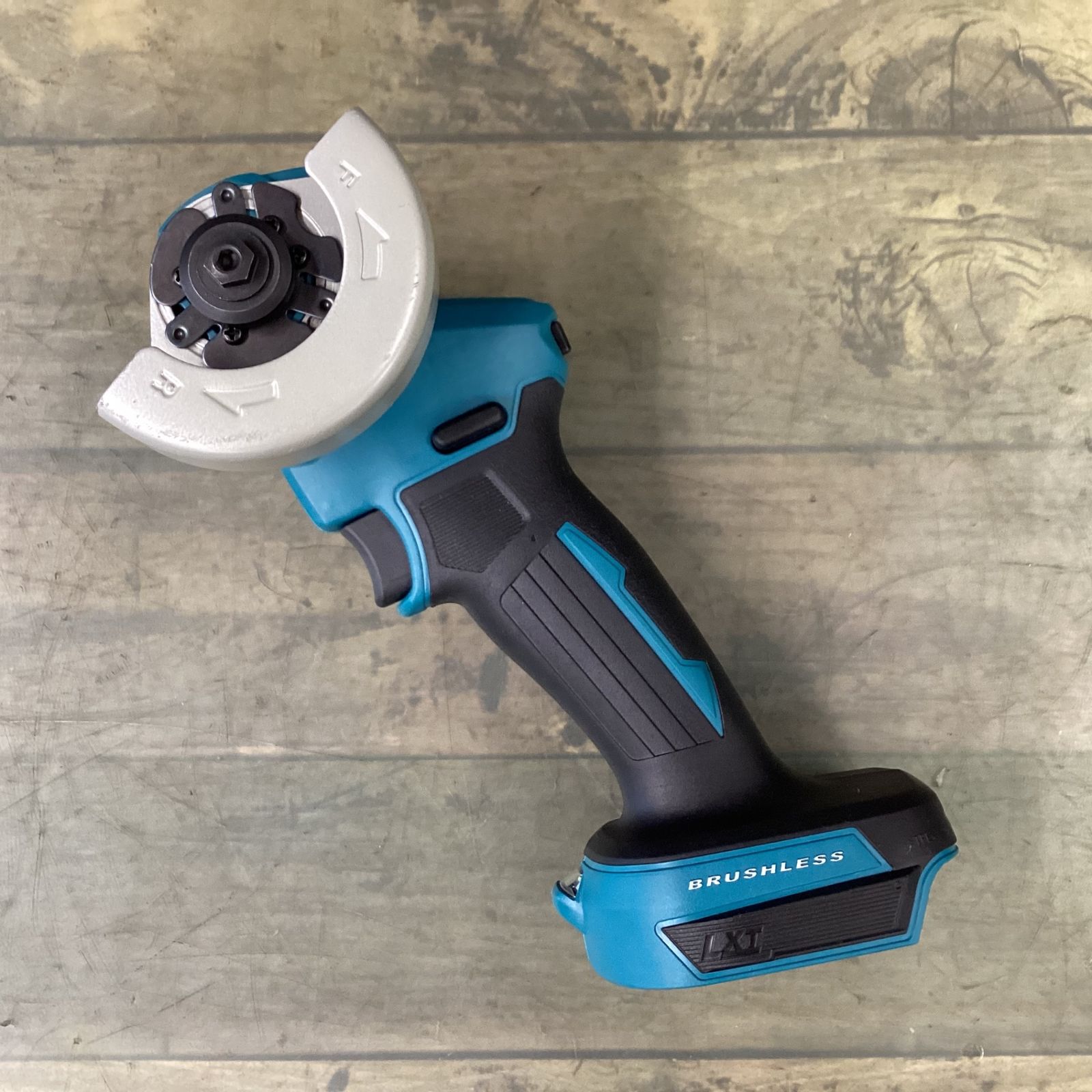 マキタ makita コードレスコンパクトカッタ MC300DZ 東大和店