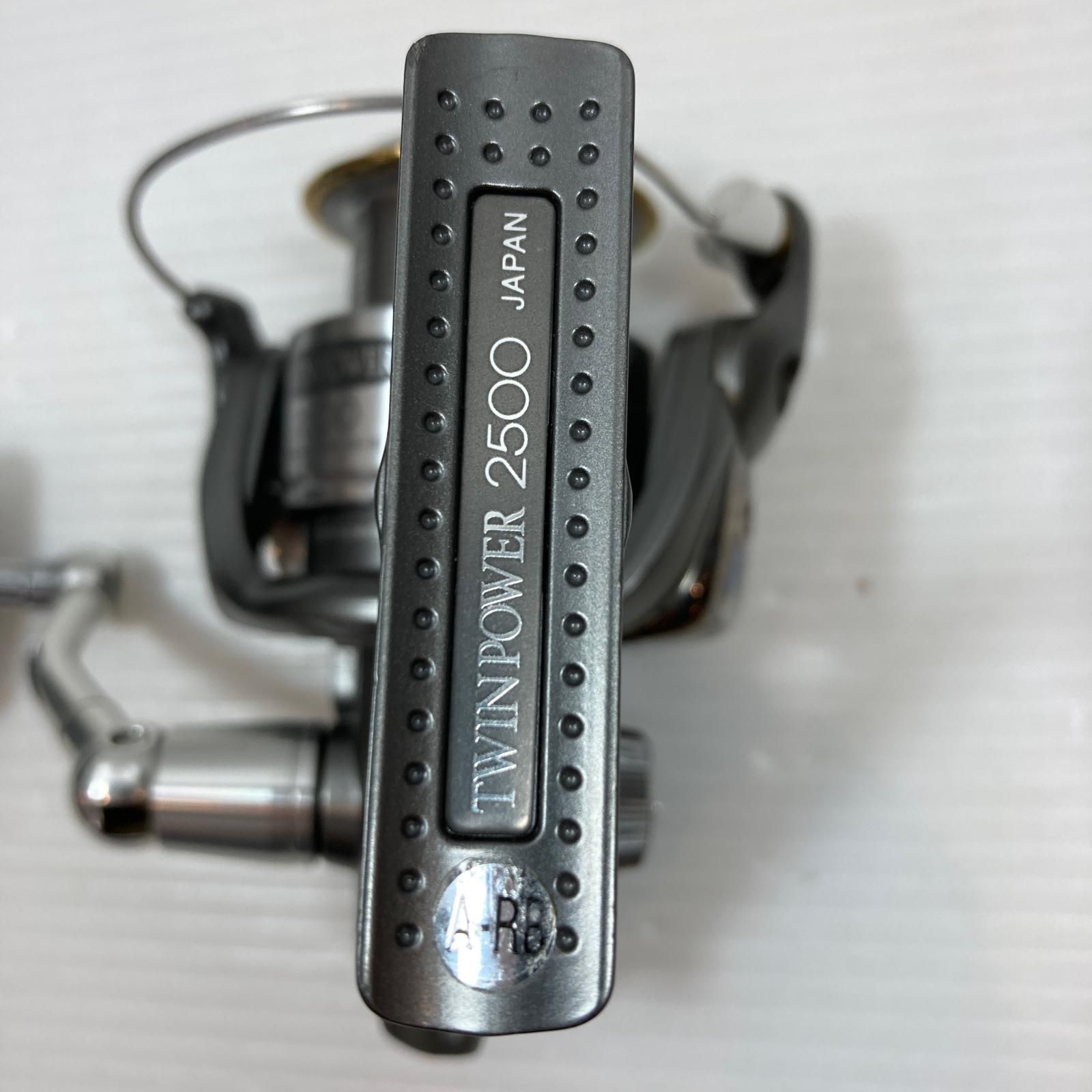 SHIMANO TWIN POWER 2500 スピニングリール シマノ スピニングリール「ツインパワー 2500mgs」