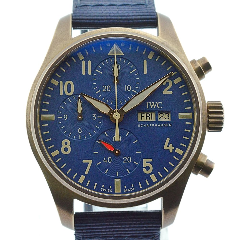 IWC IWC SCHAFFHAUSEN IW388109 パイロットウォッチ クロノグラフ デイデイト 自動巻き メンズ良品箱付き G#136595