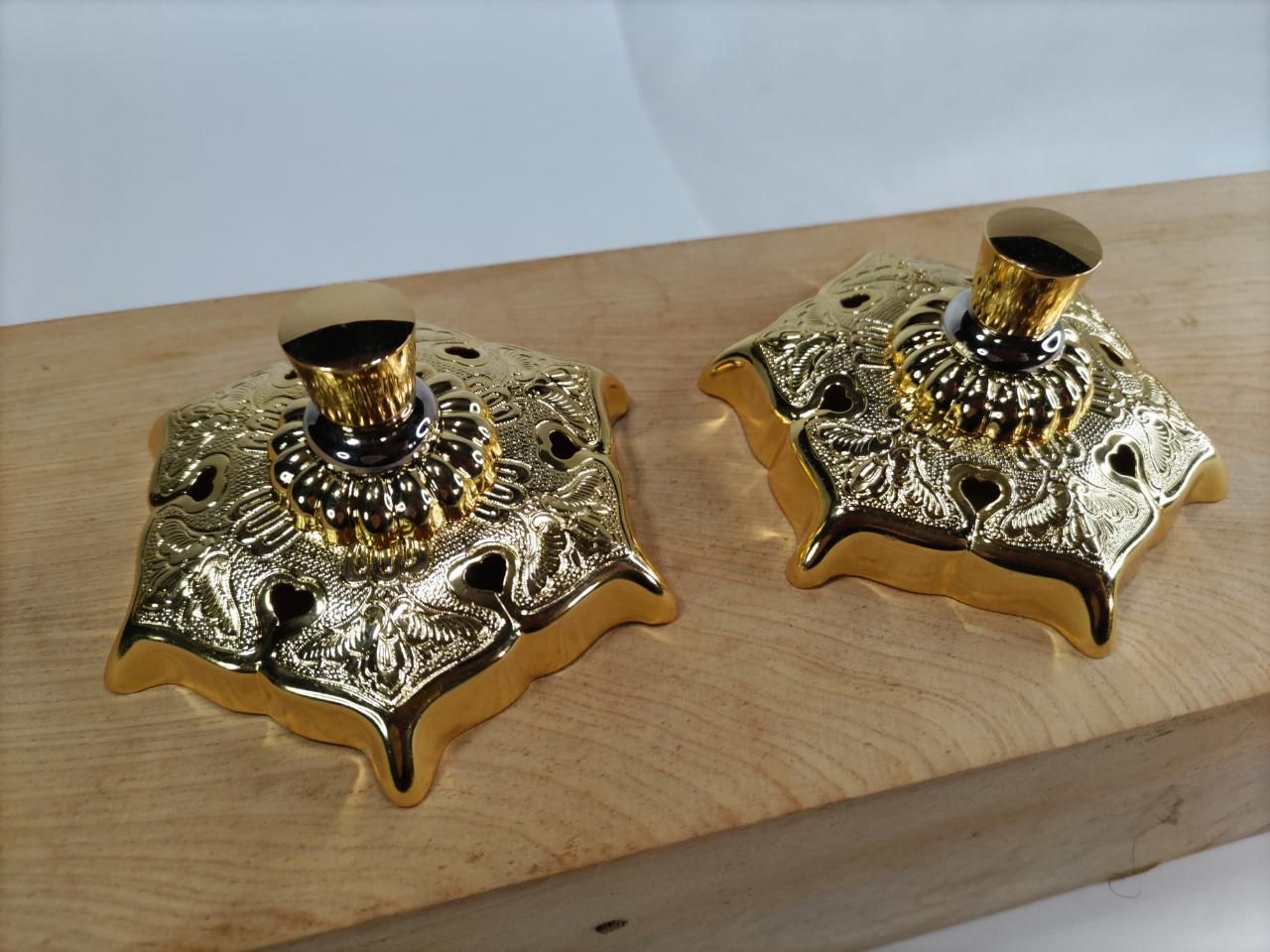 【六葉金具】３寸ｘ２点 社寺仏閣、神輿、山車、社寺金具です。直径90ｍｍ 六葉金具】3寸x2点 社寺仏閣、神輿、山車、社寺金具です