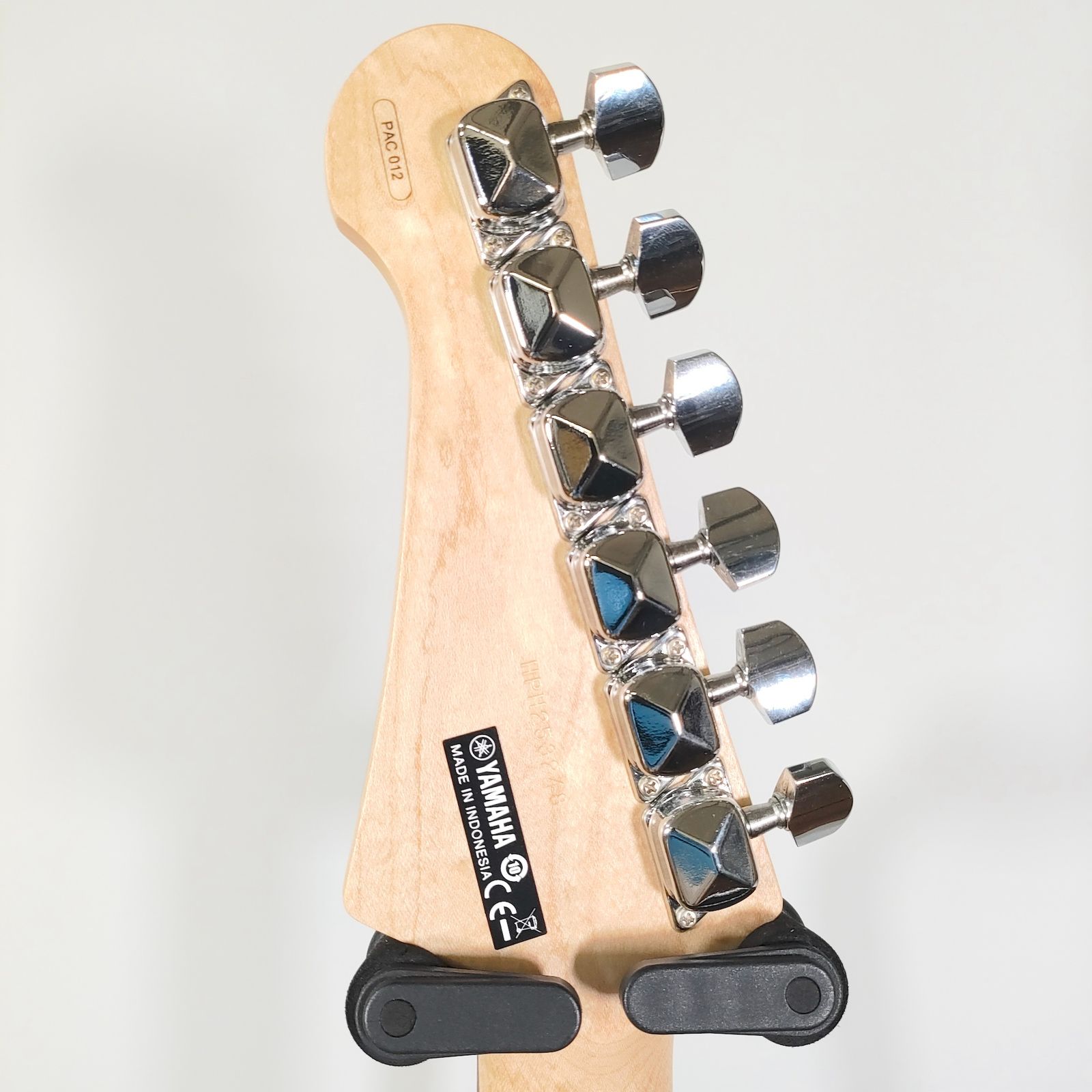 ワゴンセールも実施中。 YAMAHA PACIFICA｜ヤマハ パシフィカ PAC012｜メタリックレッド