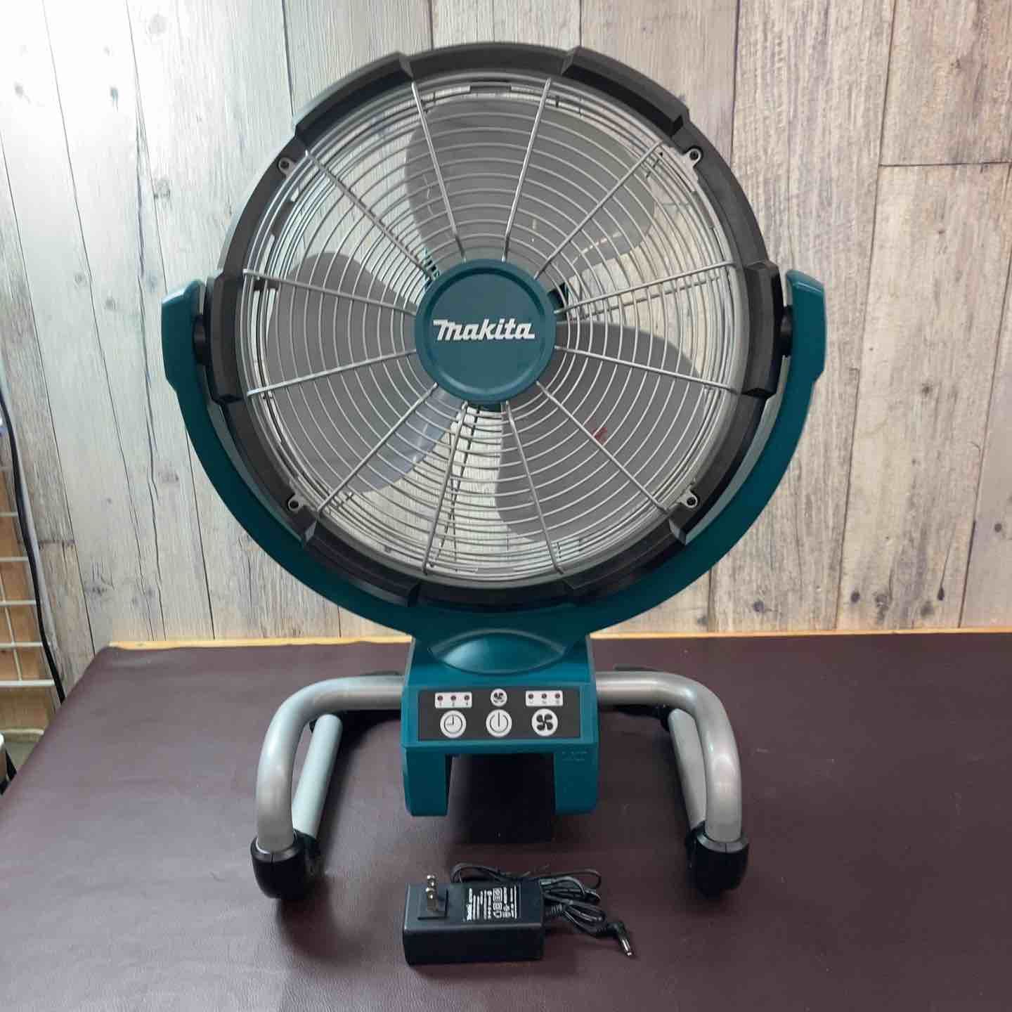 中古品】☆マキタ(makita) コードレス産業扇 CF300DZ【東大和店