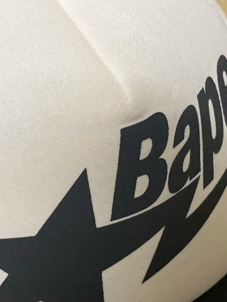A BATHING APE(アベイシングエイプ) スター メッシュキャップ