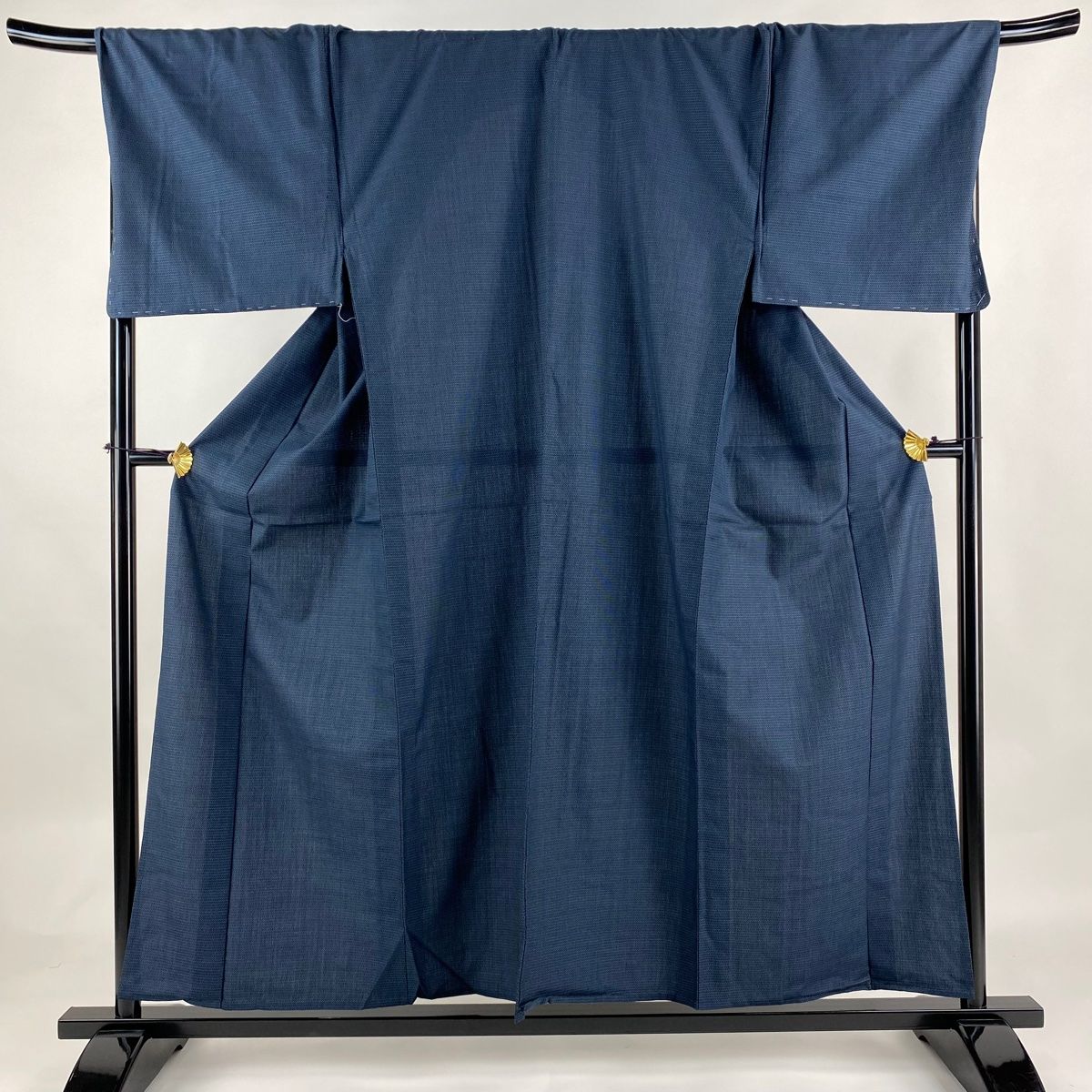 男着物 身丈156.5cm 裄丈74cm L 単衣 アンサンブル 紬 亀甲絣 藍色 正絹 名品