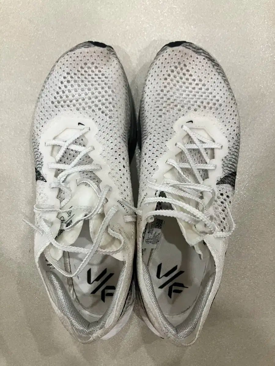 NIKE ナイキ ヴェイパーフライ 3 275