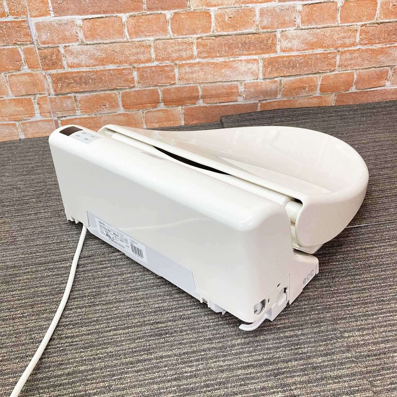 ウォシュレット シャワートイレ