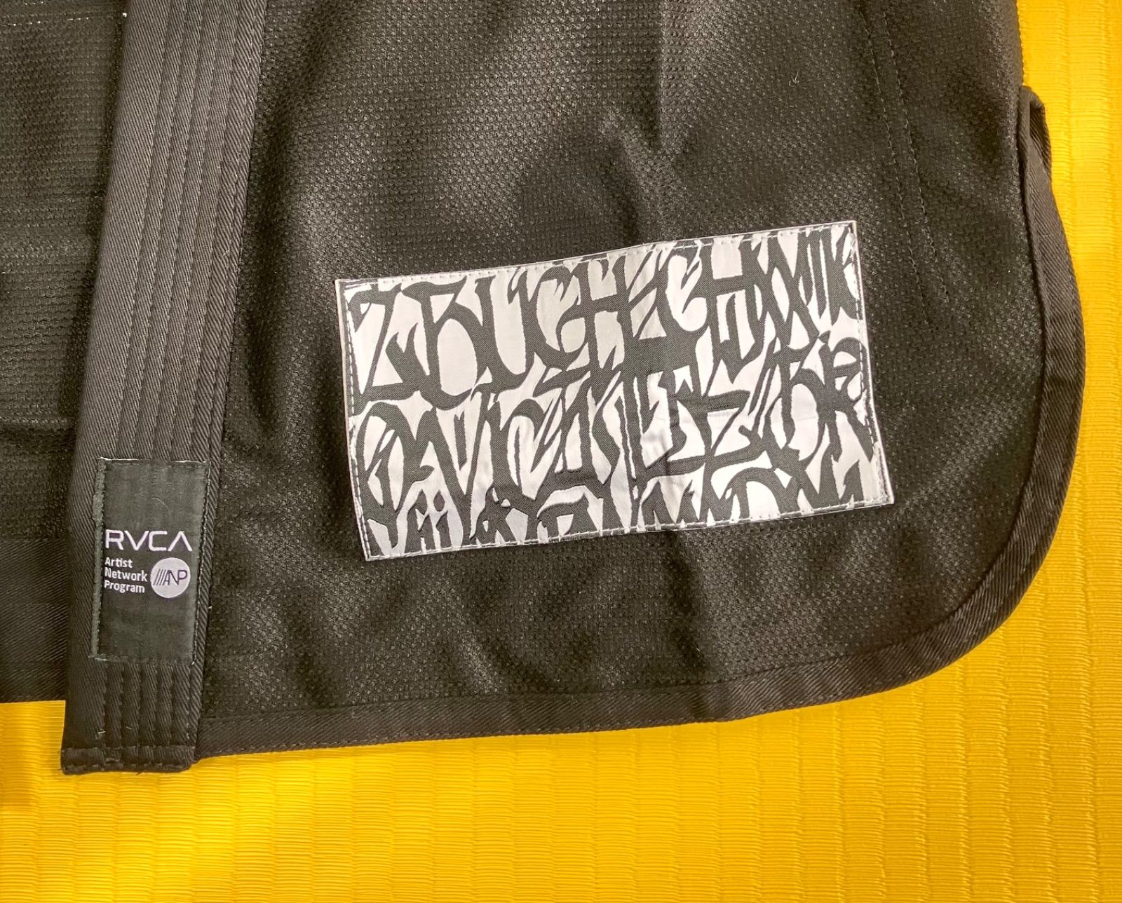 ?大人気コラボ RVCA x Shoyoroll ♥ ショーヨロール ルーカ アブソリュートキングバッチ 105 A2L BJJ ユニフォーム 巾着袋 付き
