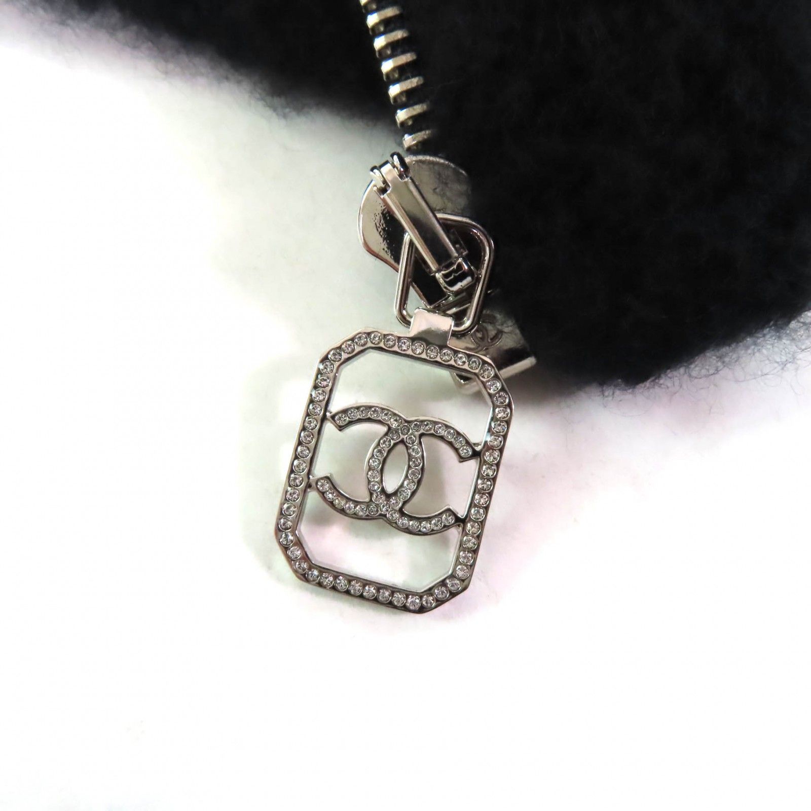 極美品☆CHANEL シャネル P74369 カシミヤ シルク混 ラインストーン