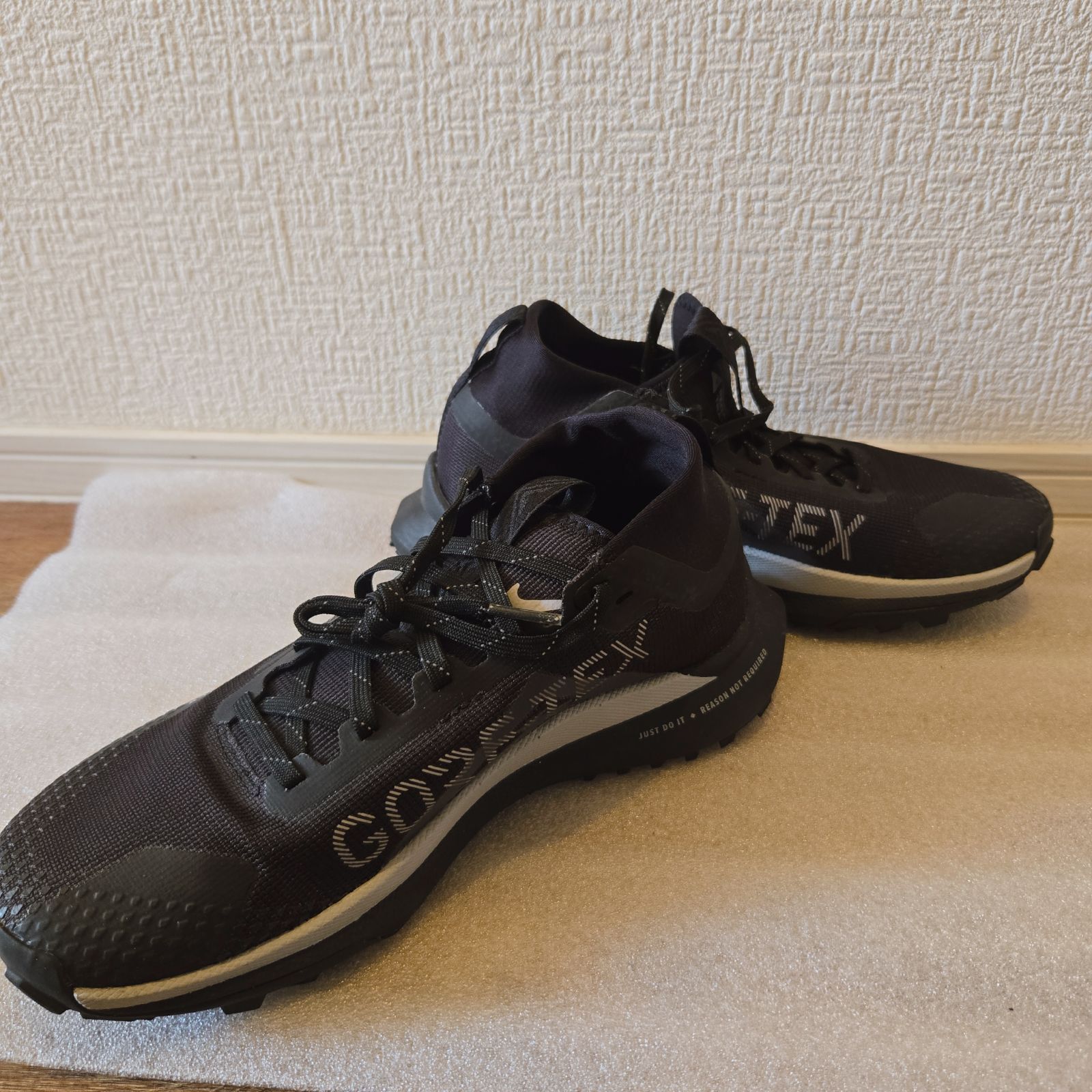 ナイキ Nike DJ7929-001 ペガサストレイル 4 GORE-TEX 黒 24.5cm