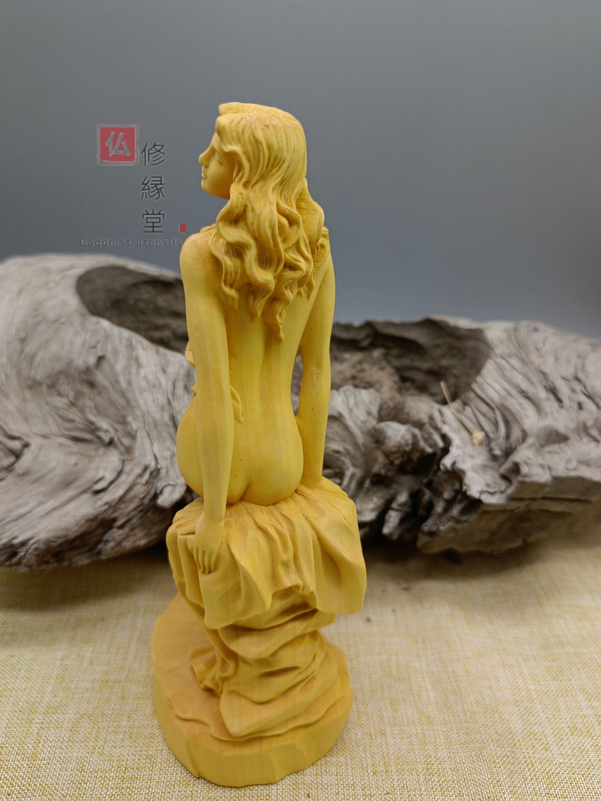 修縁堂】極上品 木彫り 置物 裸婦座像 美人像 彫刻 柘植材 文遊び工芸