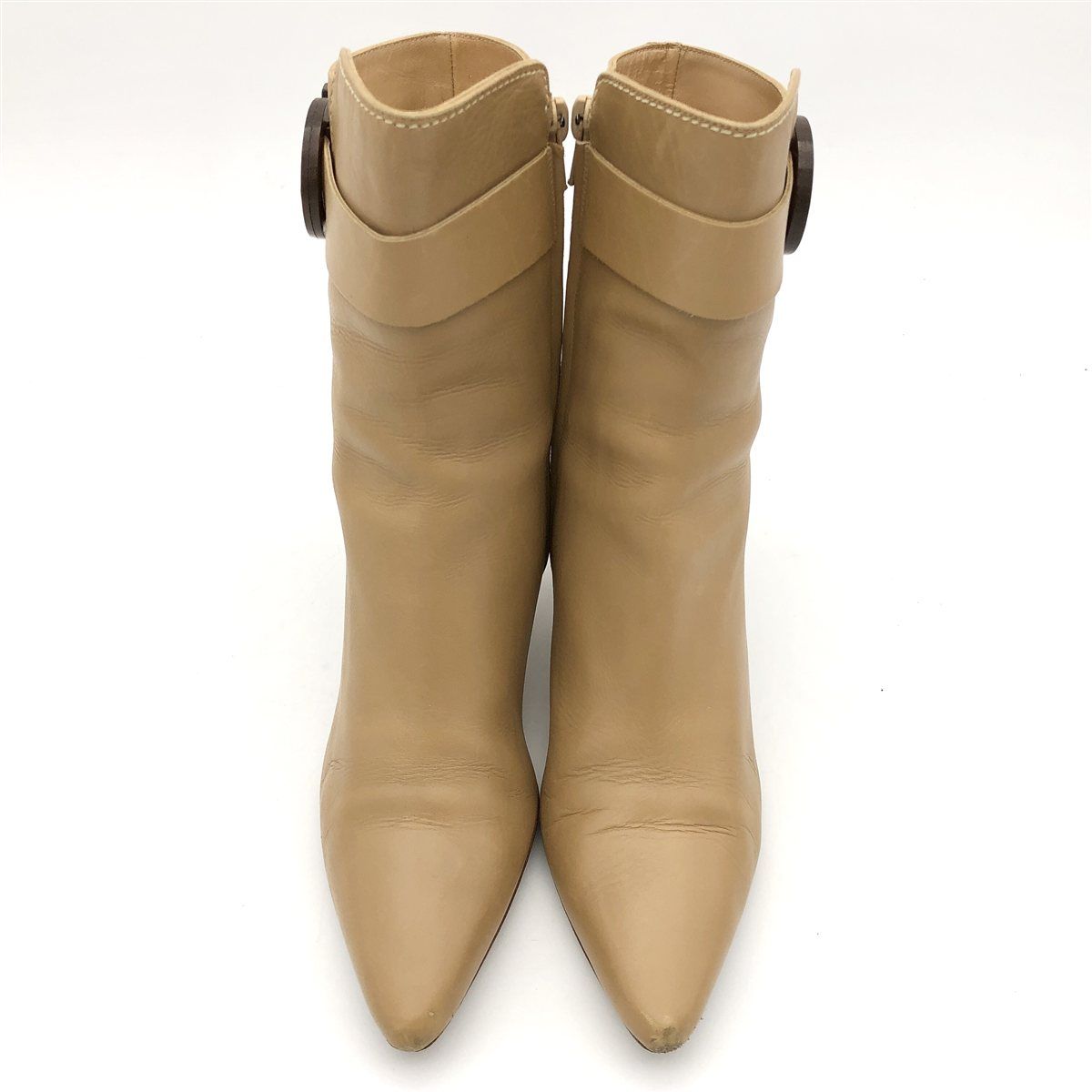 ポインテッドトゥ