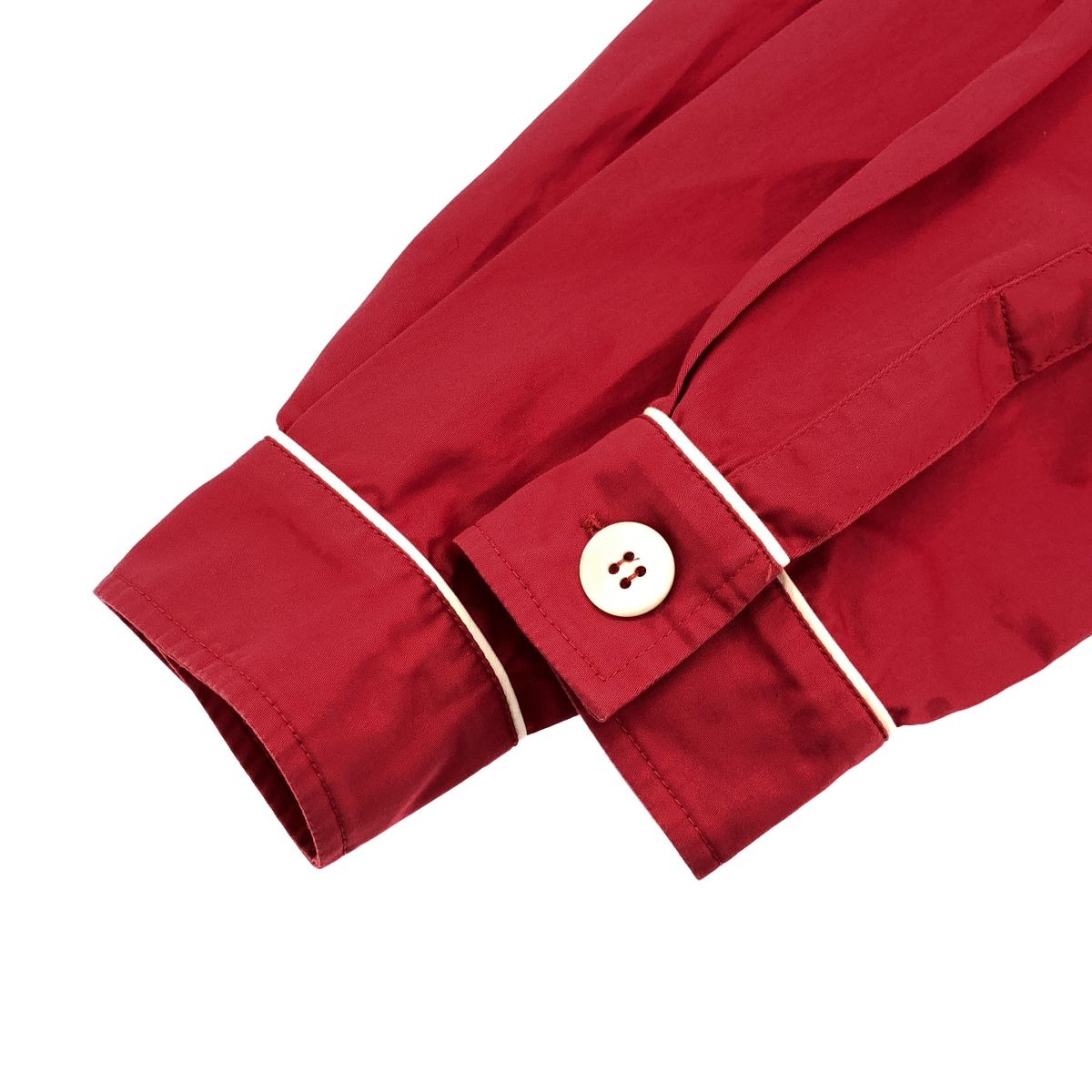 miu miu リボン付きレッドシャツ Miu Miu インターシャニット ポロシャツ | レッド | FARFETCH JP