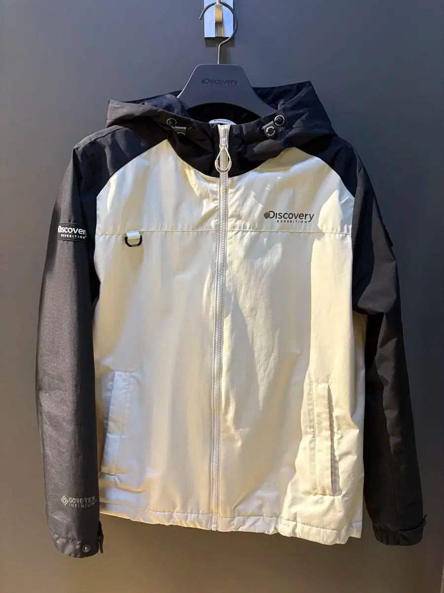 ディスカバリー GORE-TEX₍ゴアテックス ウィンドブレーカー
