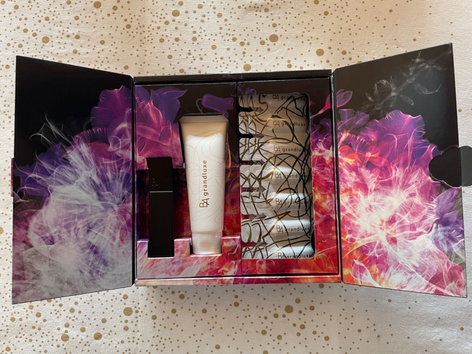 クリスマスコフレ2025ポーラのホリデーコレクション・限定品まとめ