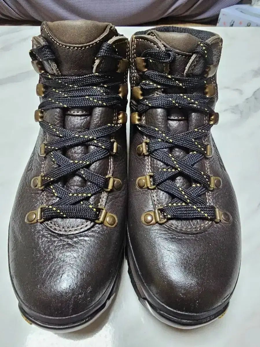 zamberlan ザンバラン 超軽量 メガグリップ GORE-TEX ゴアテックス バックパッキング 登山靴 EU36 230 ー 235