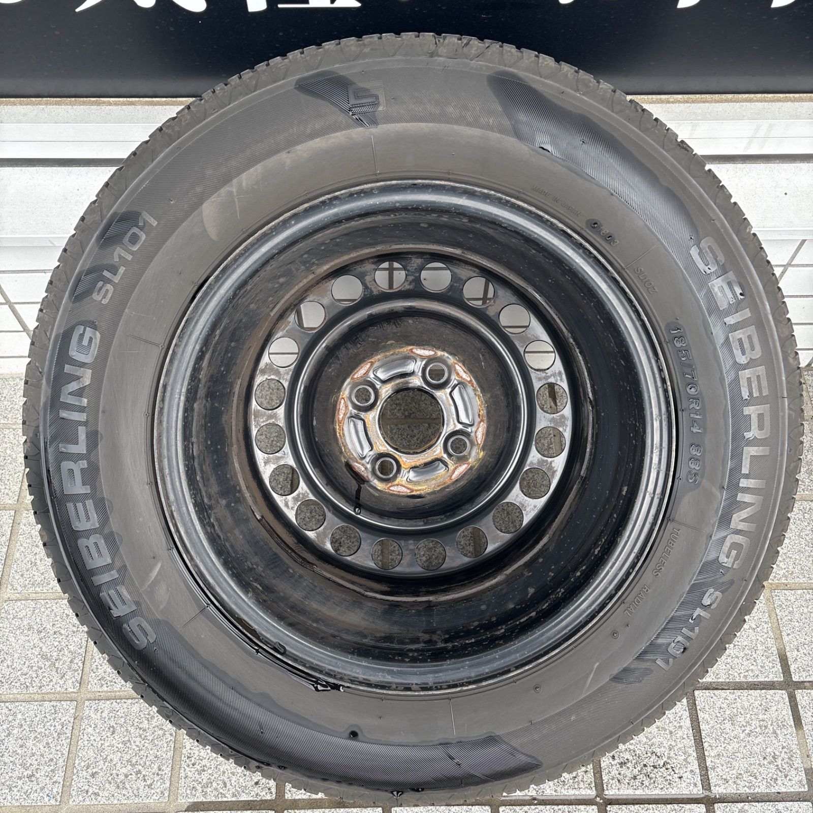 フリード 純正スチールホイールタイヤセット