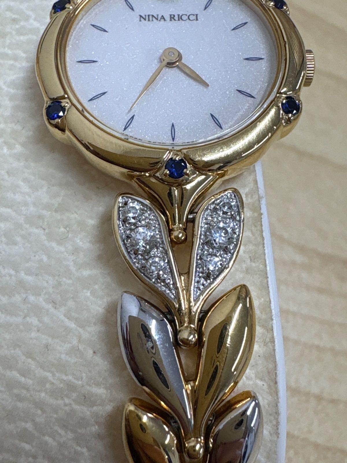 Nina Ricci ニナリッチ 4N20-029B 石付 - メルカリ