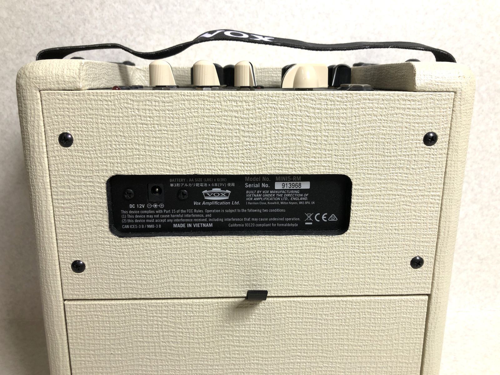 ケーブル付き ホワイト