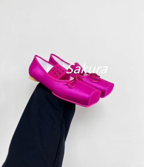 新品未使用【MM6 Maison Margiela】サテンバレエシューズ フラットシューズ