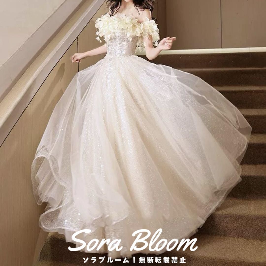 お花のデザインがゴージャスな長袖のオフショル ロングドレス 新品・未使用】お花のデザインがオシャレでゴージャスな